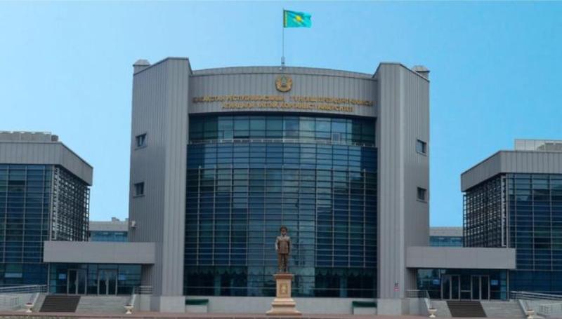 в астане снесли памятник назарбаеву