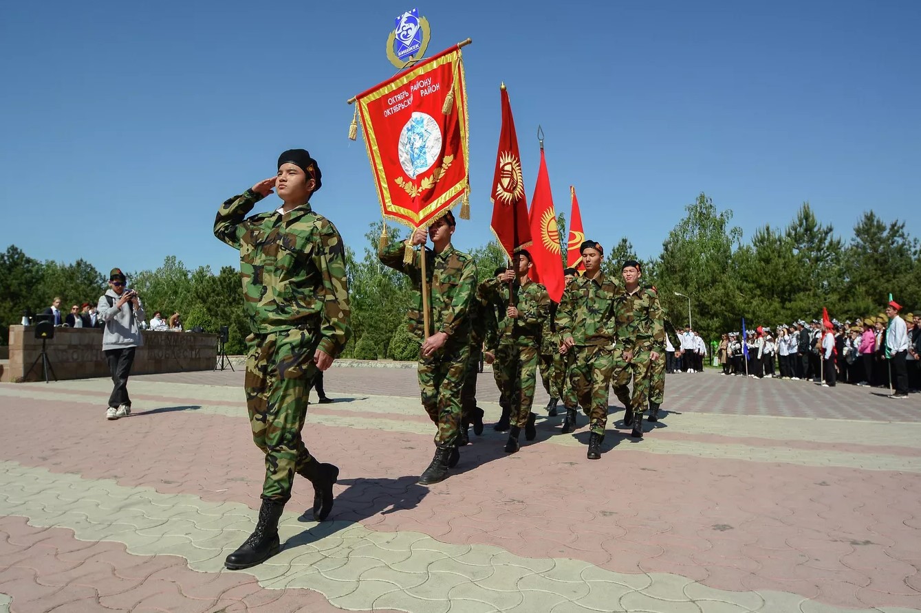в киргизии прошел митинг-реквием
