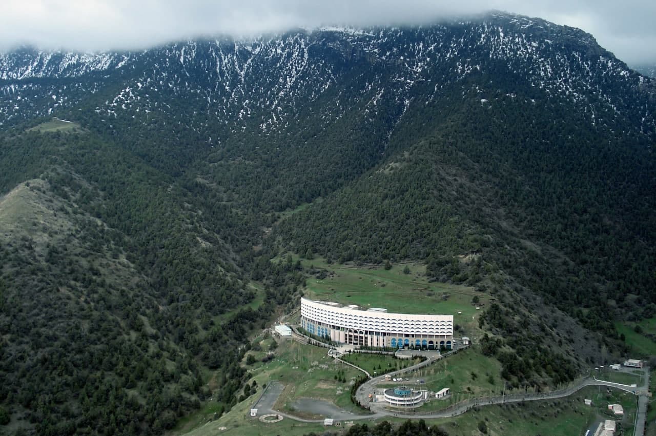 погода в центральной азии в пятницу, 28 ноября: снег в горах, солнце на равнинах