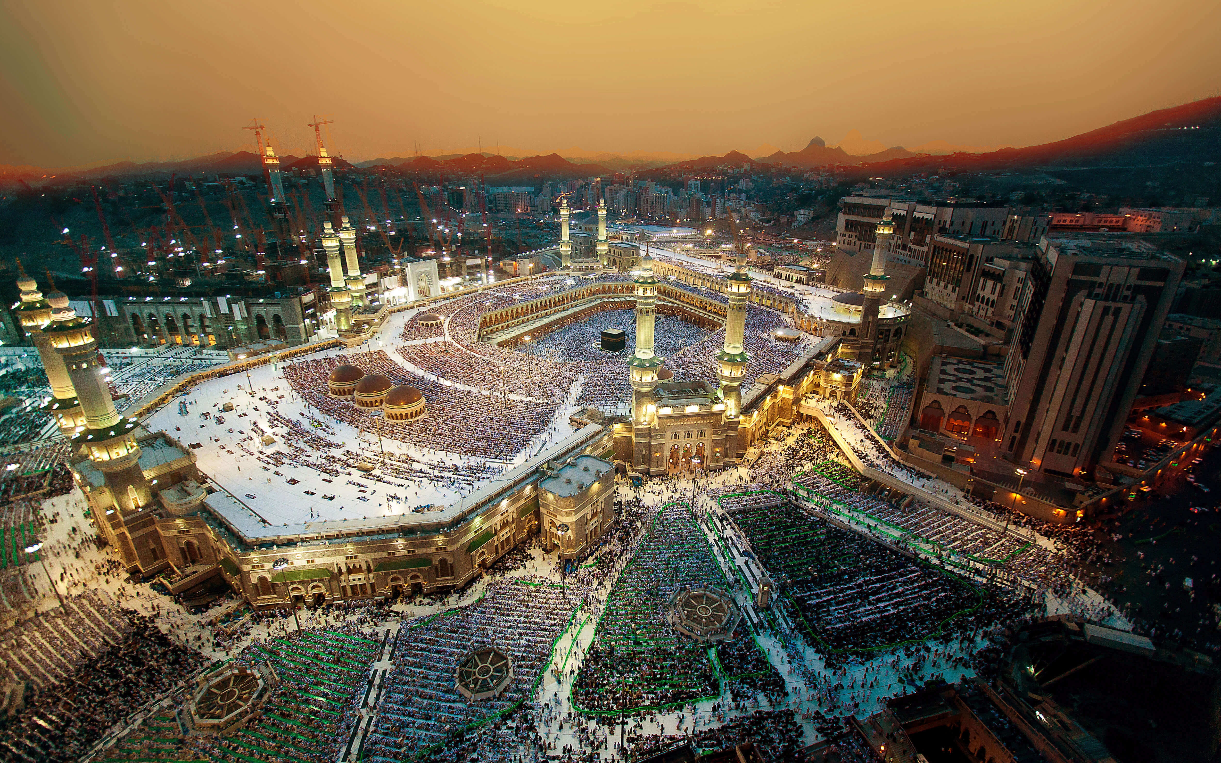 Из Ташкента в Медину отправились 5575 паломников