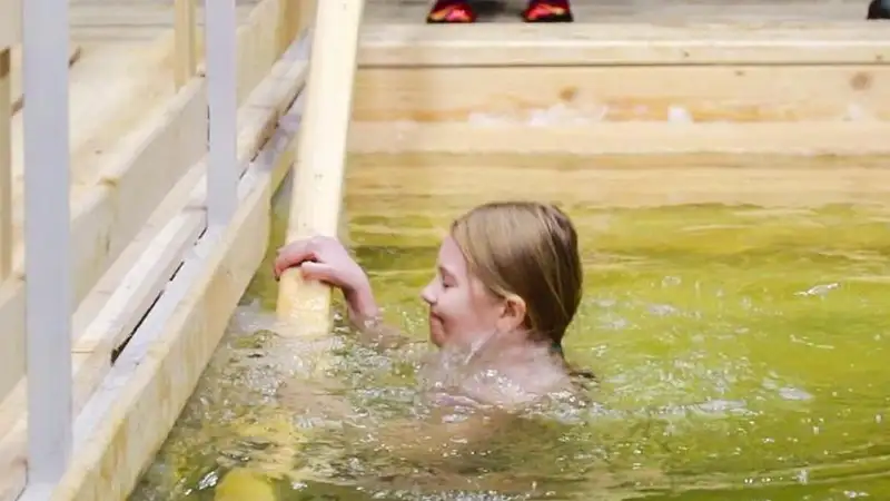 сидите лучше дома: жителям казахстана посоветовали не выходить на улицу 19 января 2024 года