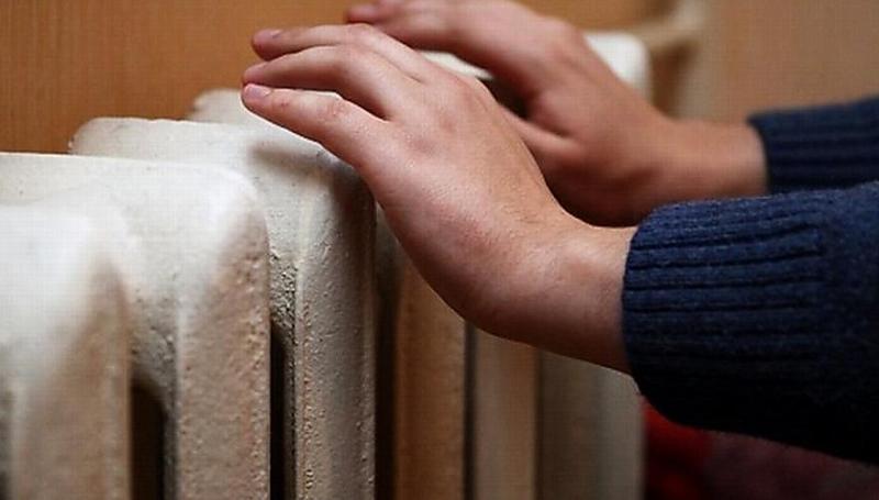 второй день без тепла: дефект на трубопроводе оставил центр караганды без теплоснабжения