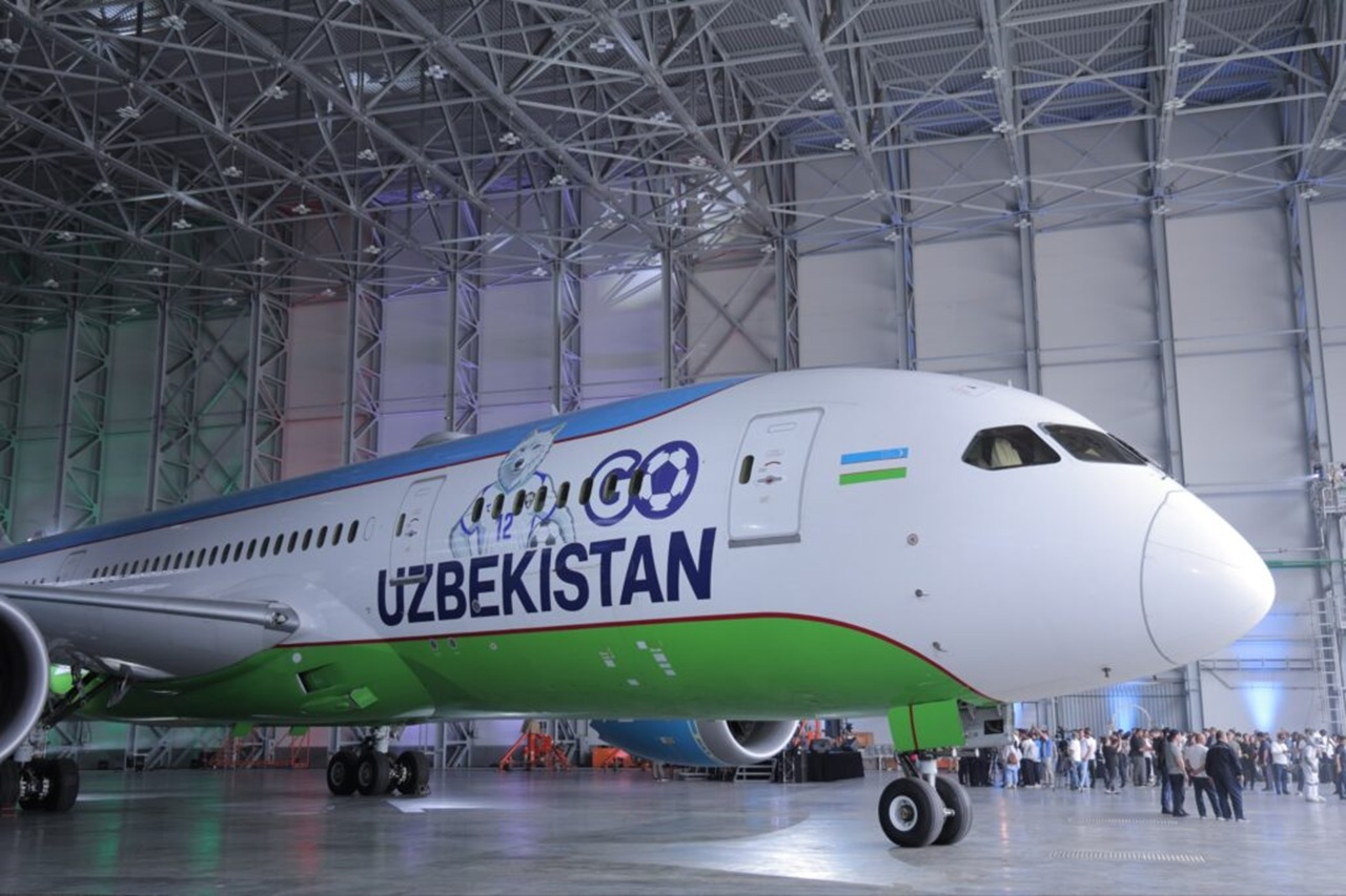uzbekistan airways доставит футболистов в америку на самолете со специальной ливреей в честь дебюта сборной узбекистана