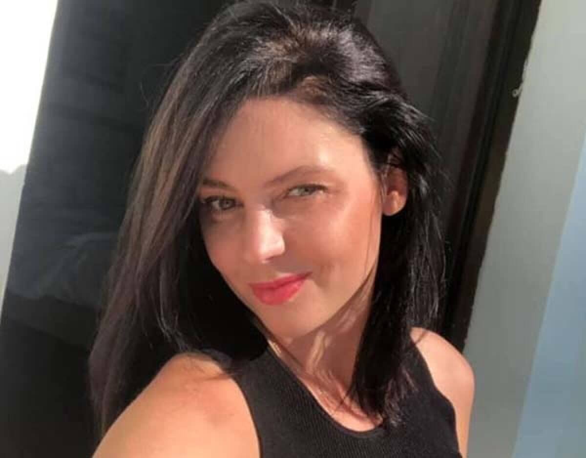 уроженку казахстана, погибшую в самолете пригожина  похоронили в рудном 