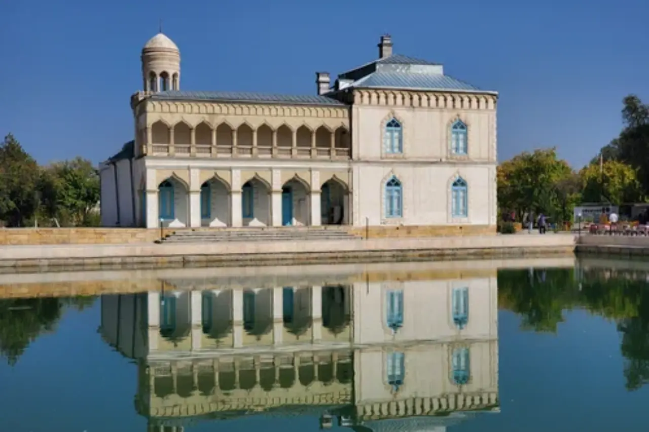 жара продолжит испытывать жителей центральной азии в понедельник, 2 июня 2025 года