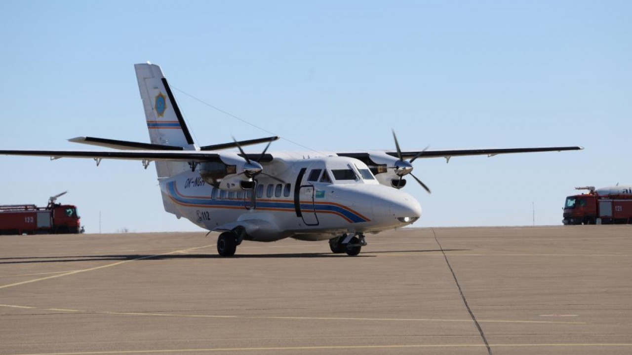 казахстанские спасатели для своих нужд получили первый самолет l-410