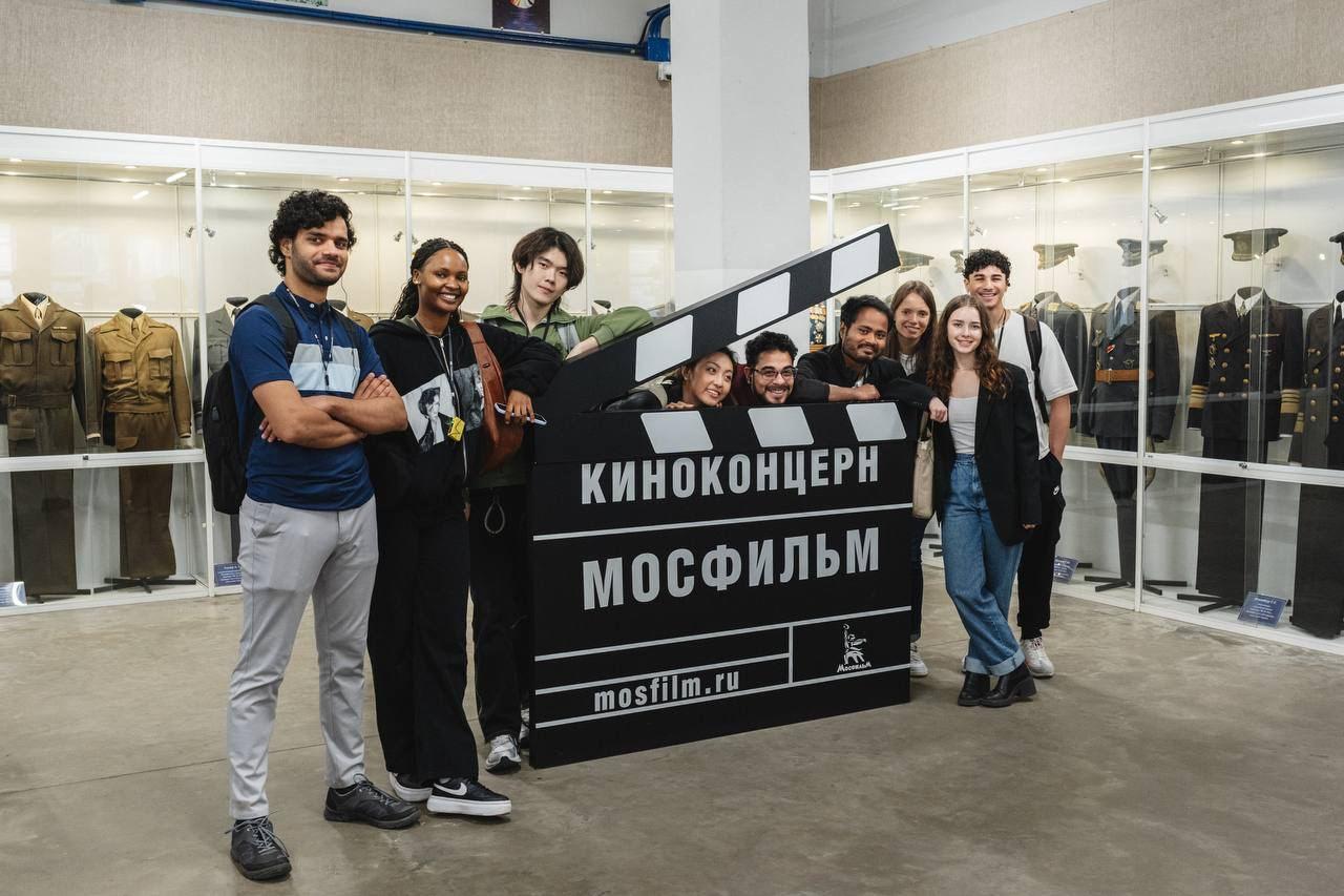 иностранных артистов пригласили на стажировку по актёрскому мастерству в рф