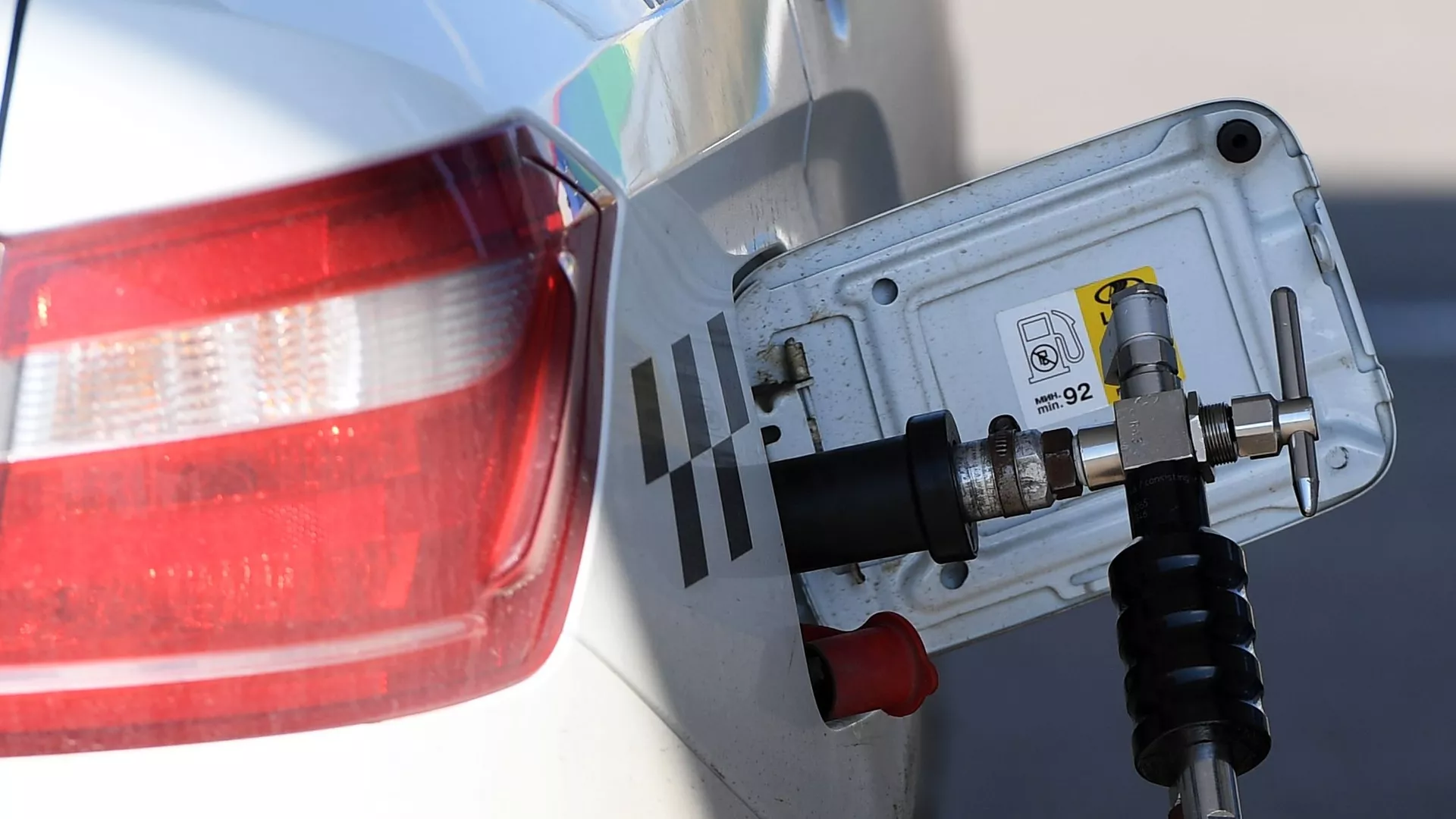 проблема с дефицитом автогаза на азс в бишкеке решится на следующей неделе