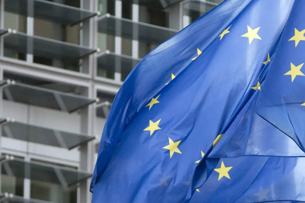 еврокомиссия потратила более €1,29 млн на лгбт -проект в центральной азии