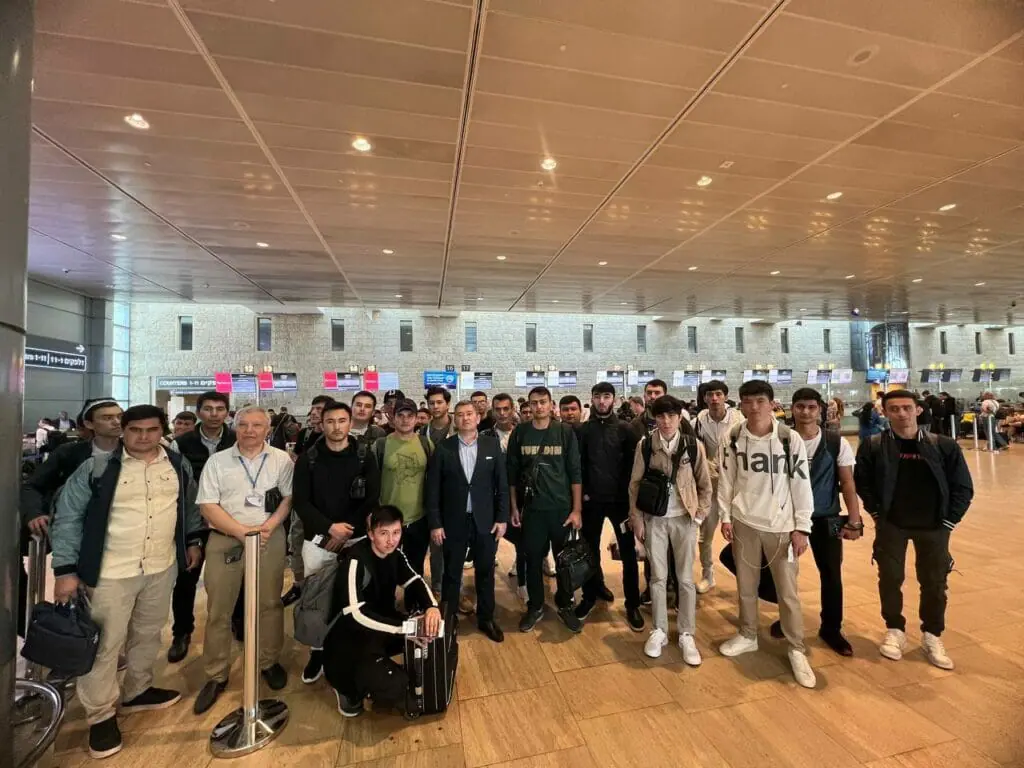 студентов из узбекистана, обучающихся в холонском институте технологий (израиль) эвакуировали в ташкент