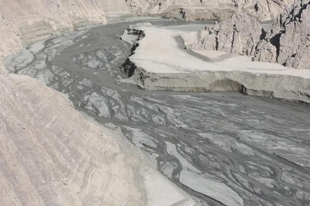 иран запускает «небесные насосы»: в борьбе с рекордной засухой начат засев облаков 