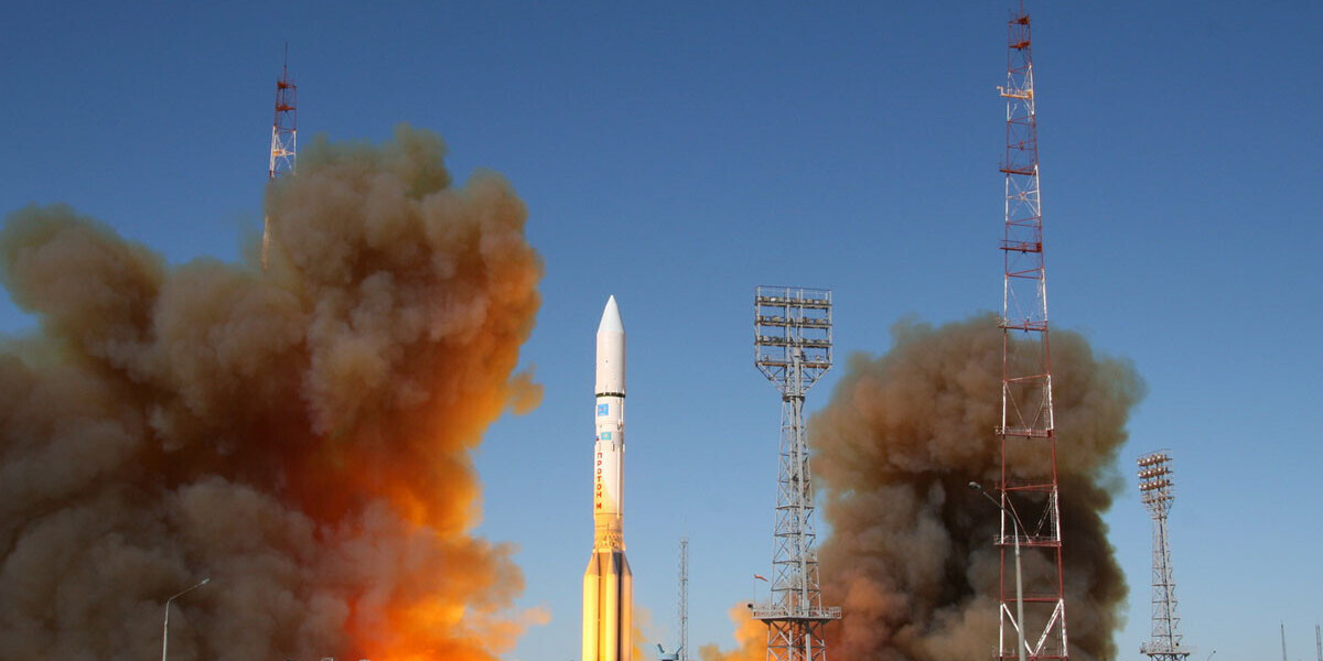 ракета «протон-м» выведена на орбиту с космодрома байконур