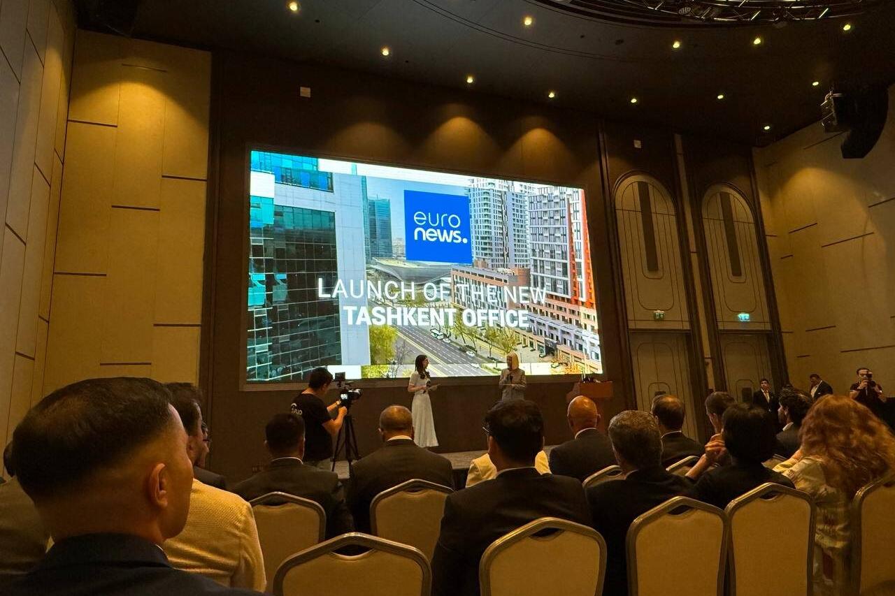 «Говорит и показывает Euronews»: как узбекистанцев будут учить жить по европейским стандартам