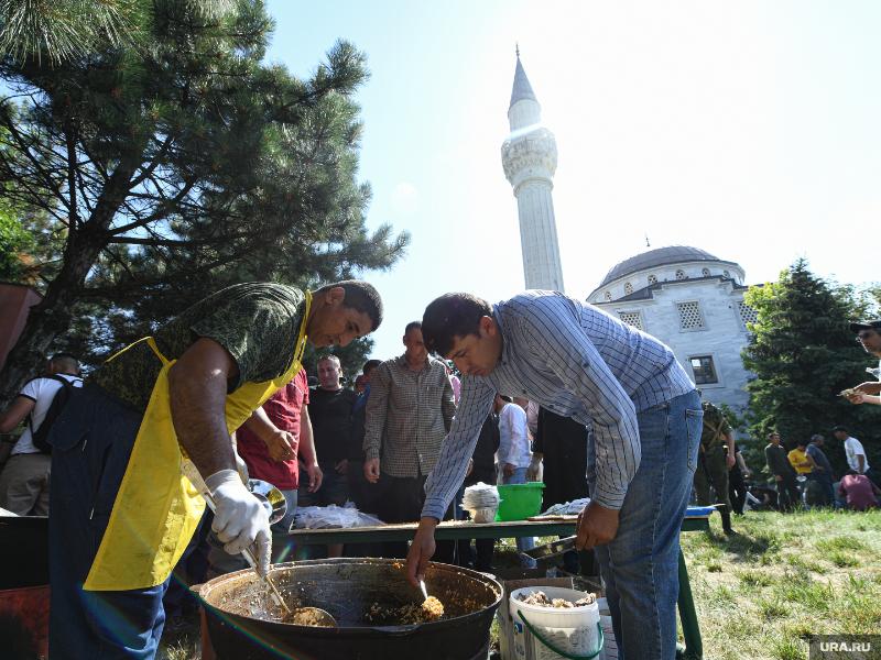 курбан айт-2024: какой скот приносят в жертву и кому можно не делать жертвоприношение