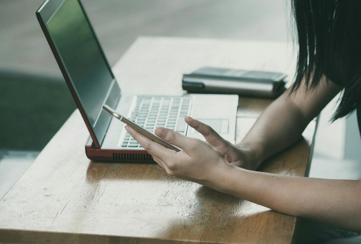 казахстан переходит к цифровому оформлению водительских прав: минцифры и мвд запускают пилотный проект