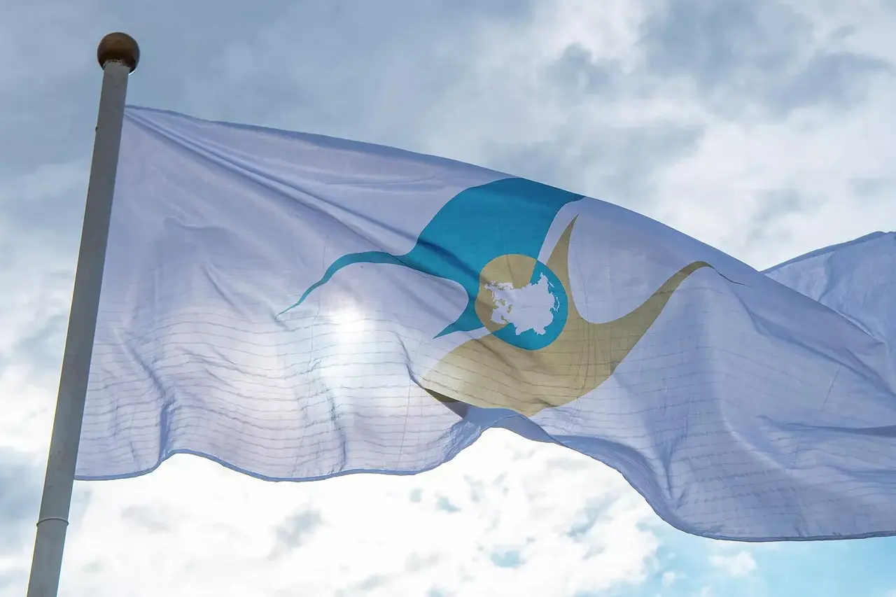 россия остается главным торговым партнером казахстана в еаэс