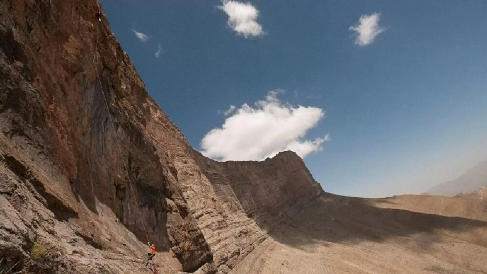 тепло и без осадков в узбекистане, дожди и снег в кыргызстане: погода в среду, 18 сентября 2024