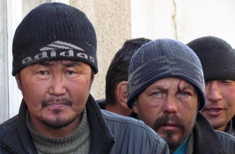 в  бишкеке начали работать временные приюты для лиц без определенного места жительства