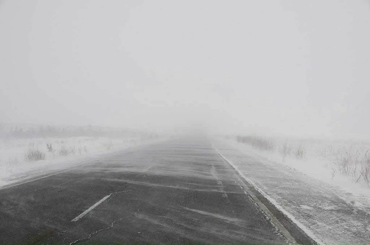 15 человек оказались в снежном плену в казахстанской области жетысу