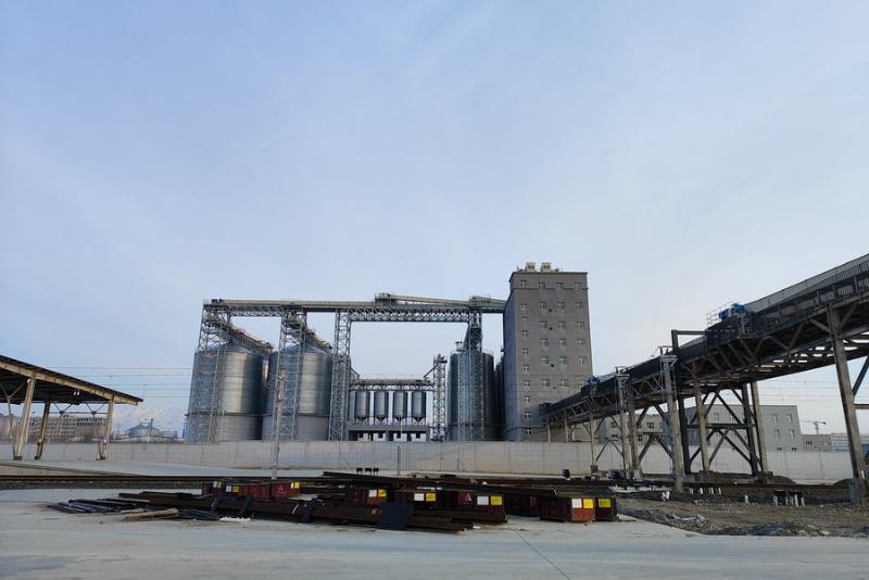 терминал для приема казахстанского зерна ввели в строй в китайском хоргосе