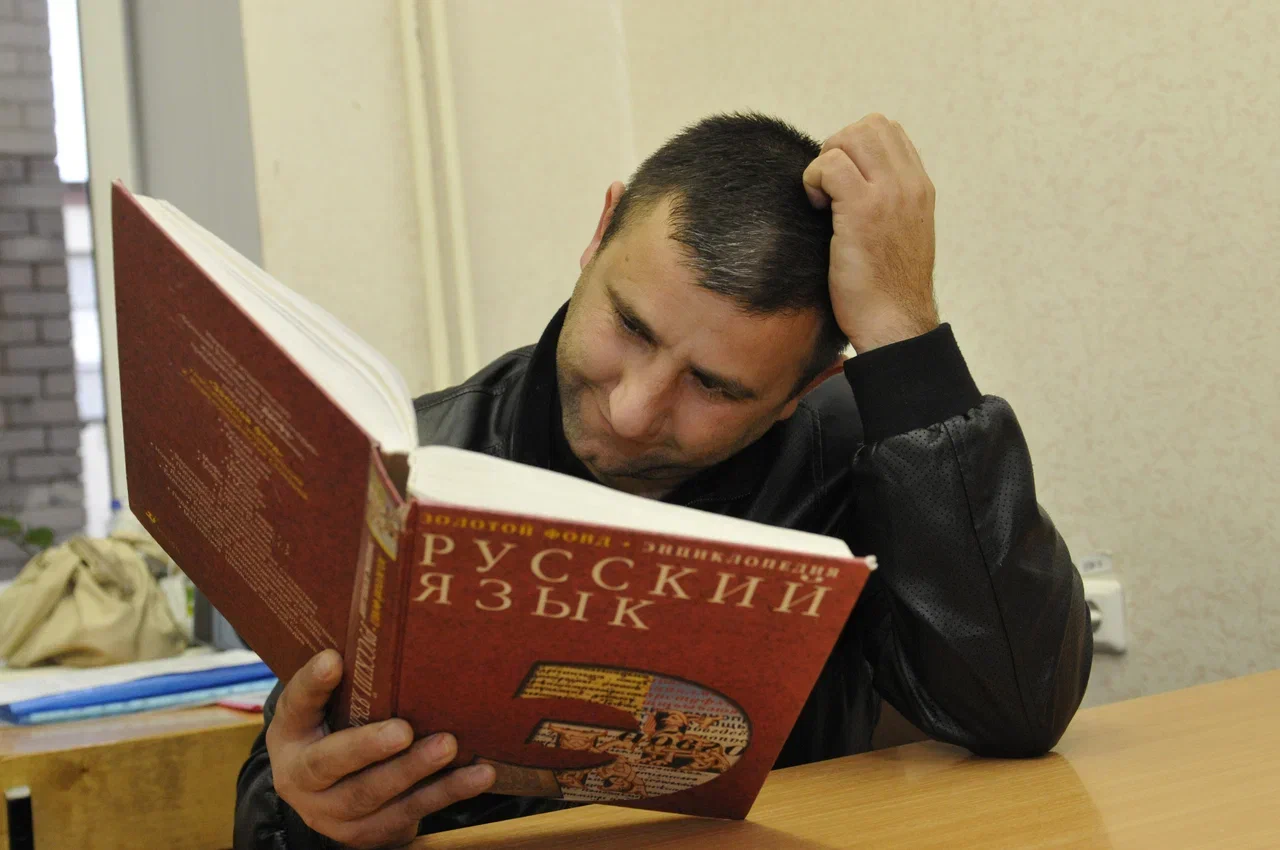 Эксперт: новая норма в конституции Казахстана снижает статус русского языка