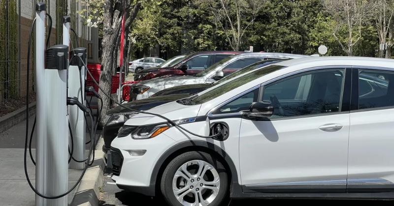 в кыргызстане с 2025 года введут утилизационный сбор для электромобилей