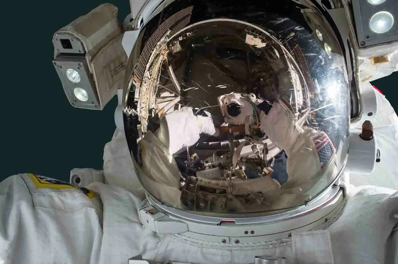 в узбекистане в открытом конкурсе выберут первого космонавта