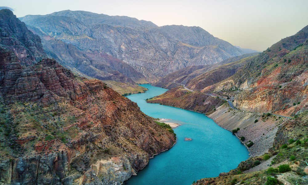 Бесплатно больше не будет: с 1 января 2026 года Кыргызстан выставляет счета странам Центральной Азии за свою воду