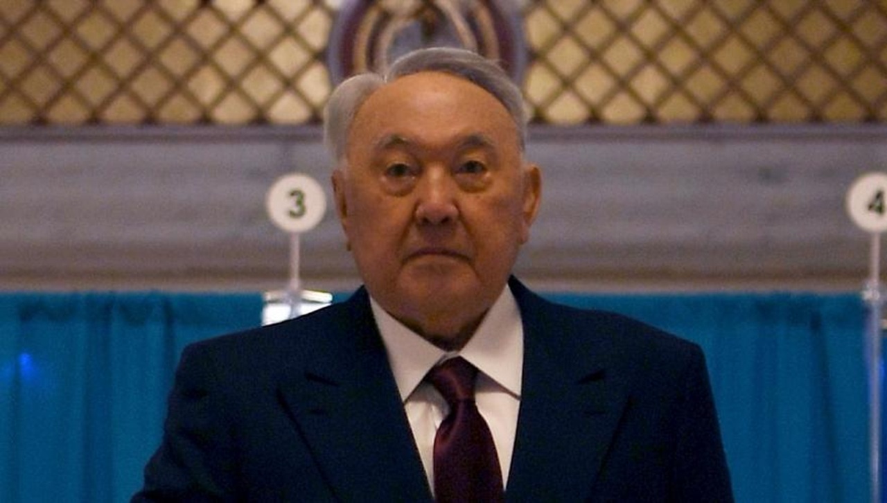 назарбаев подтвердил неизменность выбора в пользу токаева