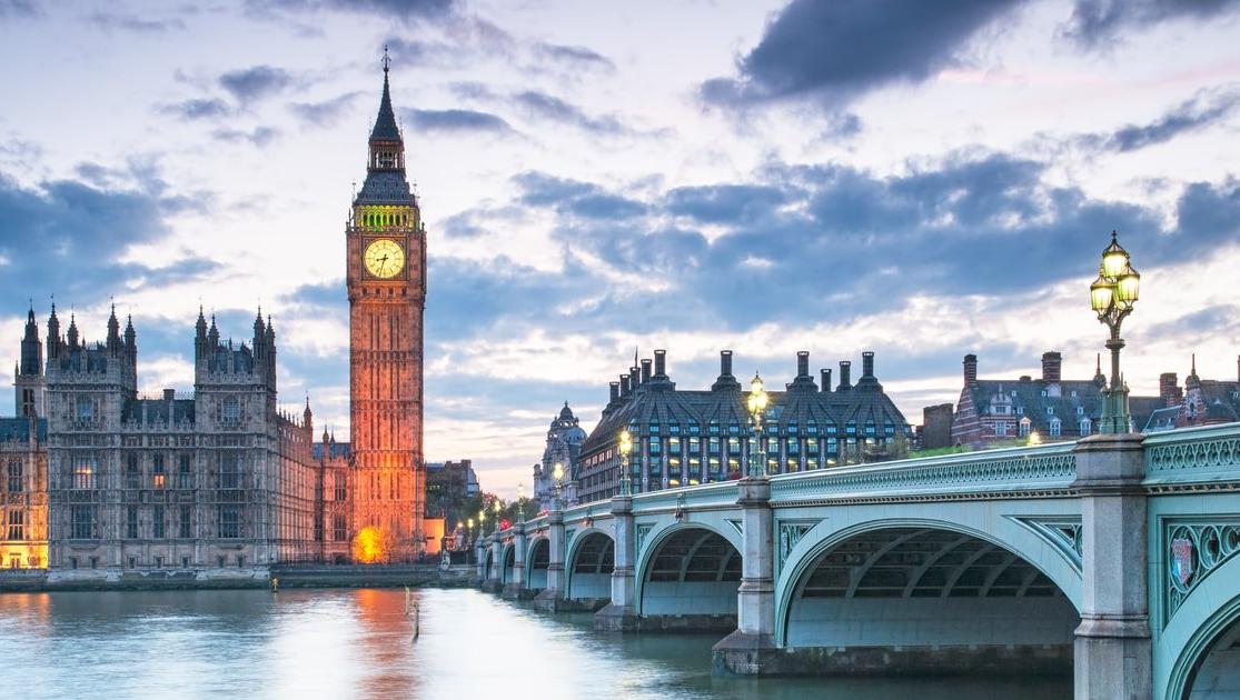 «У Британии сумасшедший госдолг, думать о помощи Украине и «русских деньгах» бессмысленно»