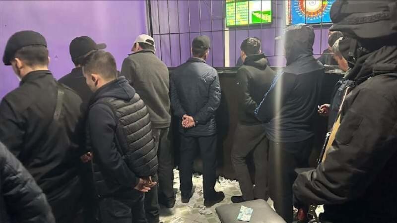 в казахстане незаконно работали 8 казино