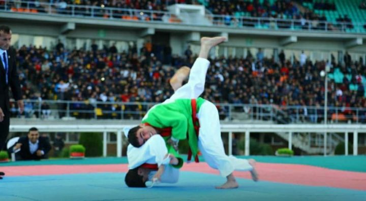 борцы из таджикистана сразятся на чемпионате россии по гуштингири