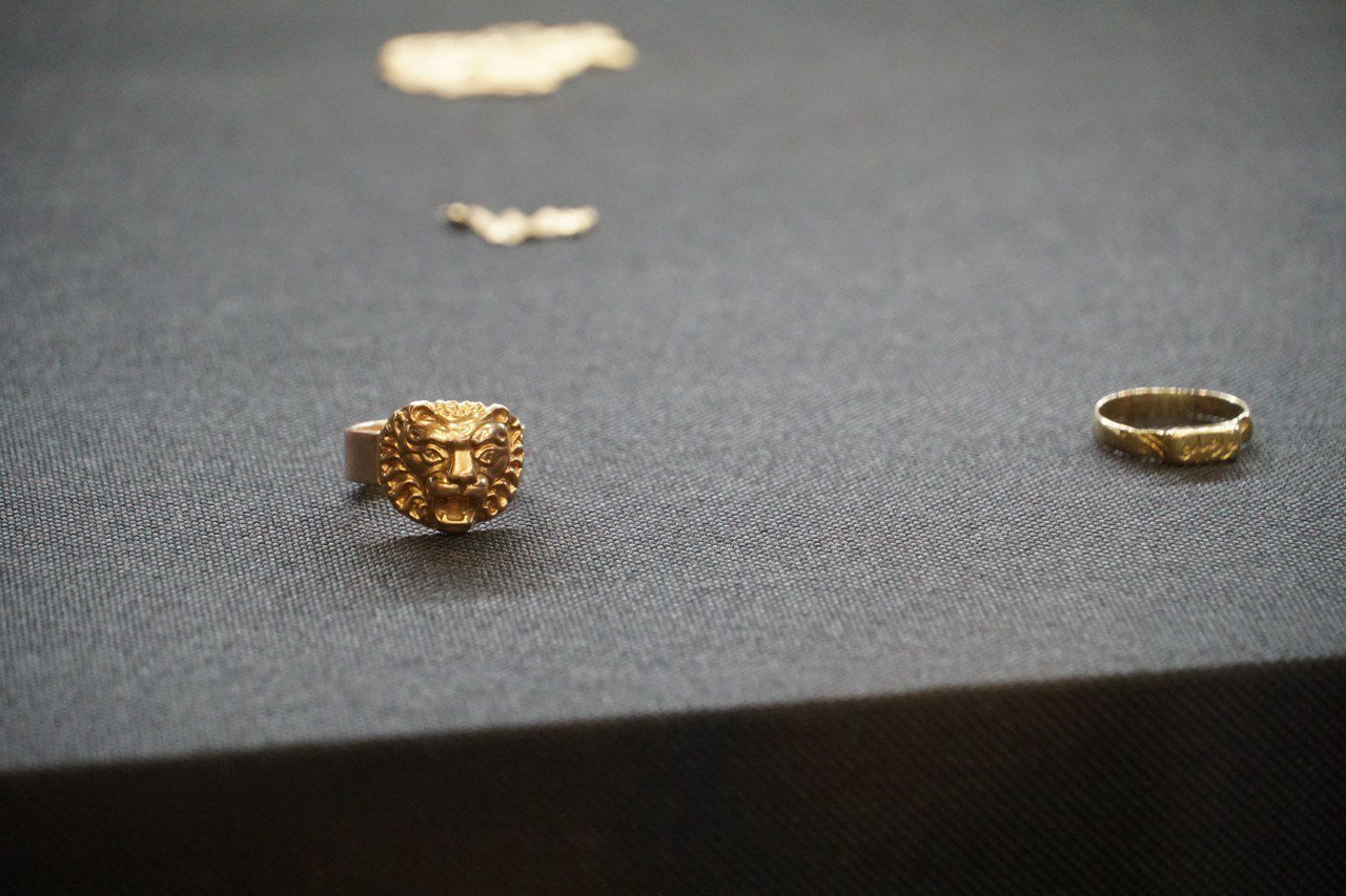 в казахстане задержаны 19 иностранцев за незаконную добычу золота