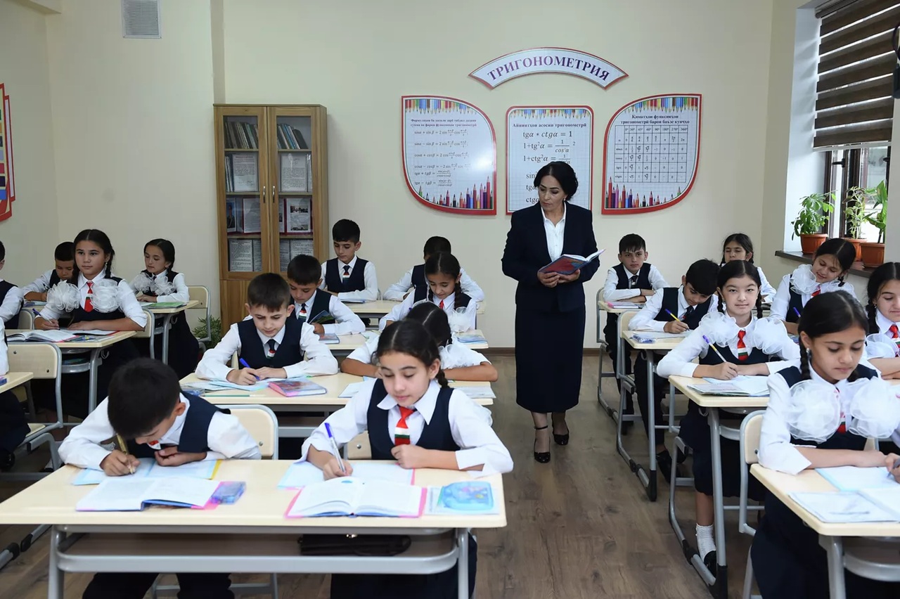 таджикистан увеличит расходы на общее образование на 1,8 млрд сомони