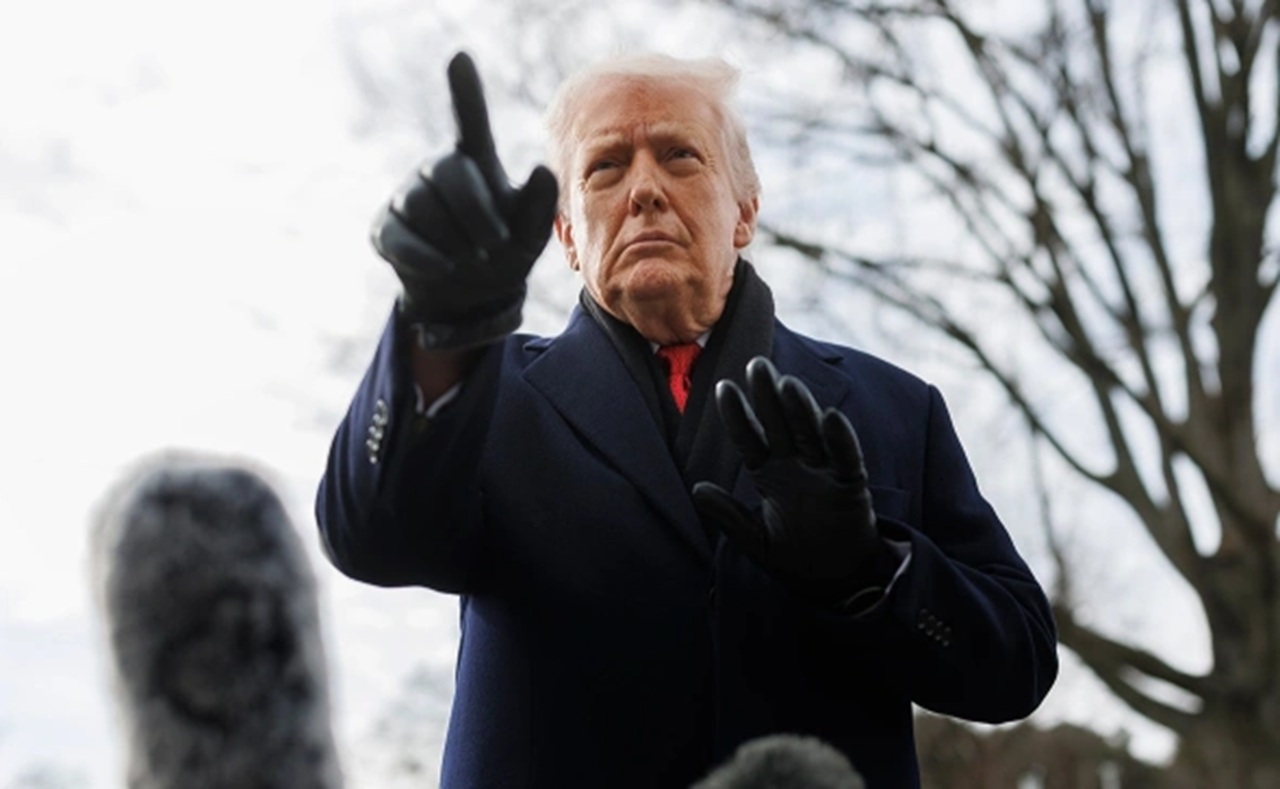 трамп обнародовал переписку с макроном, рютте и стёре на фоне заявлений о гренландии