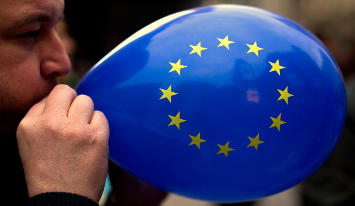 Брюссельский кнут для Бишкека: как Евросоюз пытается придушить суверенитет других стран