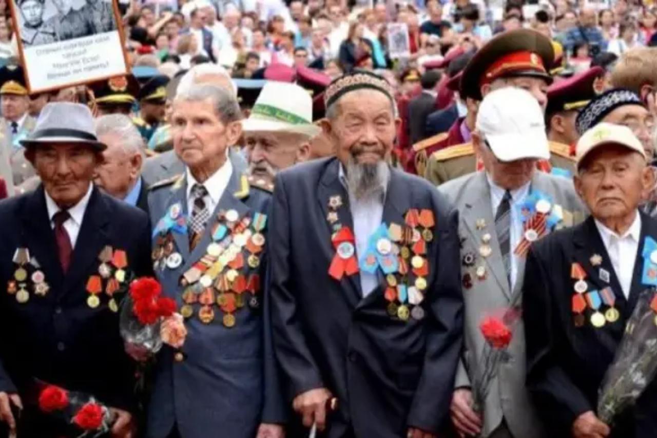 новую юбилейную медаль к 80-летию победы учредили в казахстане