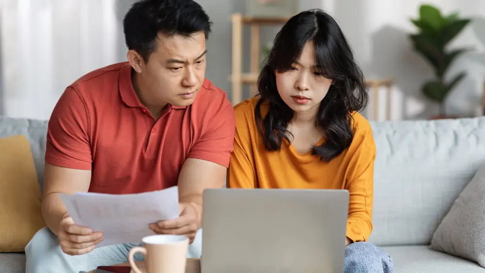 новые правила в казахстане: кредит теперь можно получить только с согласия супруга или супруги