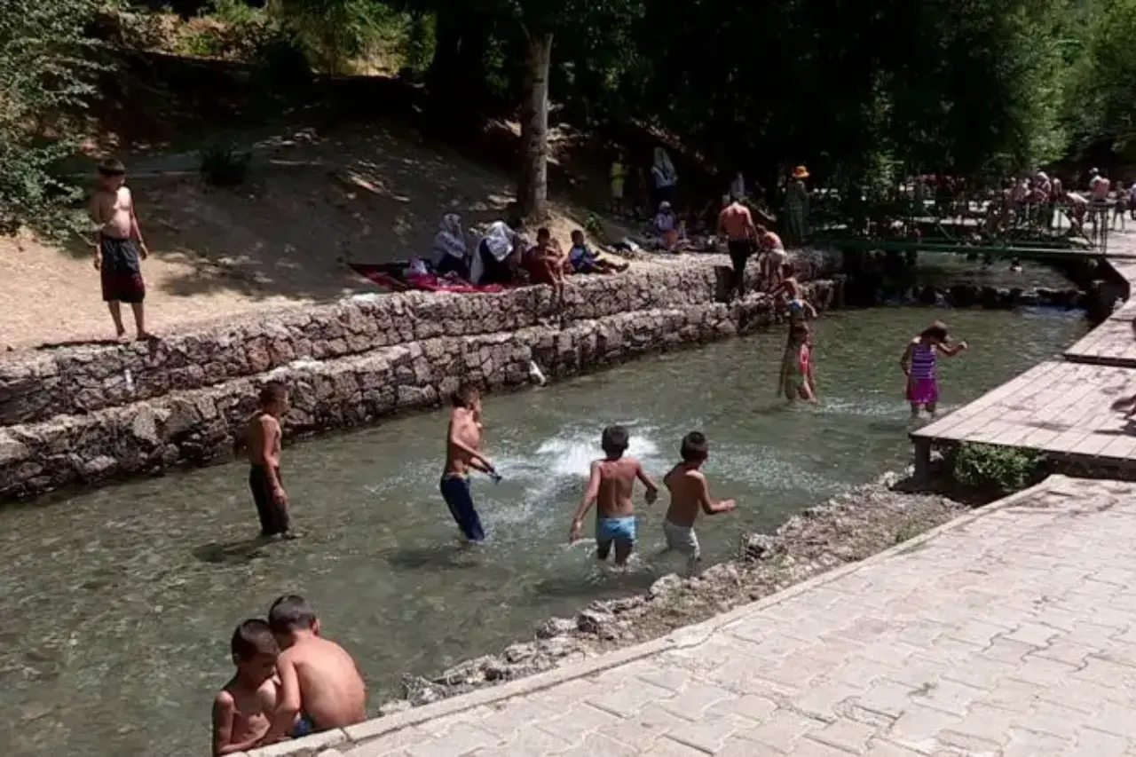 дожди и грозы ожидаются в столицах казахстана в понедельник, 2 июня 2025 года