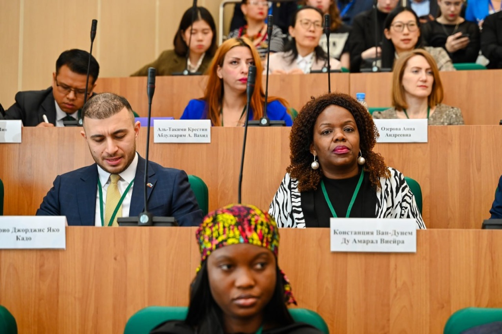 photo_2025-04-24_13-37-49.jpg photo_2025-04-24_13-37-49.jpg