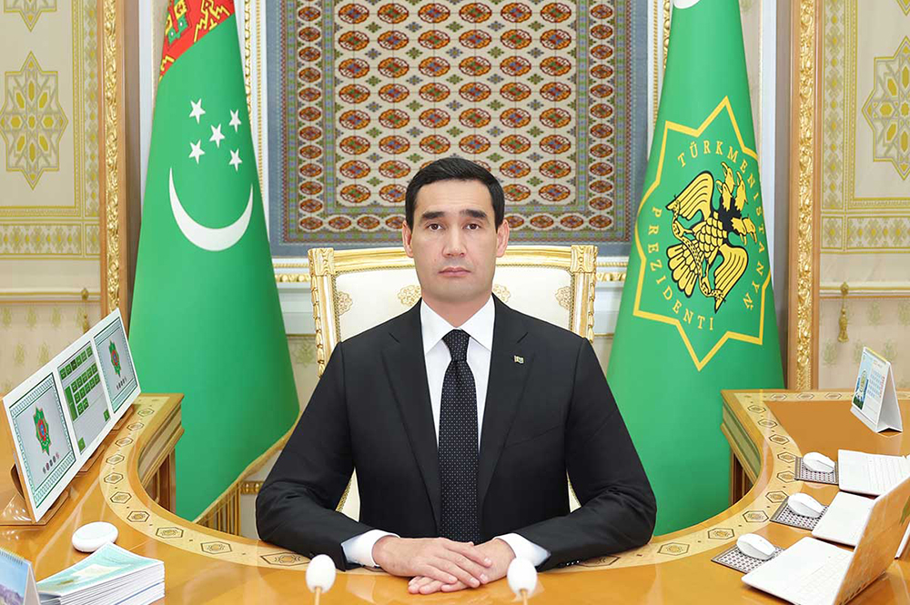 prezident-turkmenistana-1.jpg prezident-turkmenistana-1.jpg