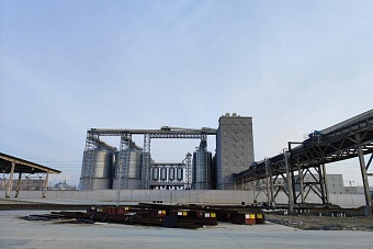 терминал для приема казахстанского зерна ввели в строй в китайском хоргосе