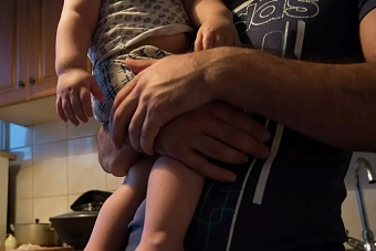 штрафовать родителей-мигрантов за оставление детей без опеки предлагают в кыргызстане