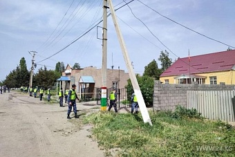 В Кыргызстане подозреваемый в терроризме устроил перестрелку с сотрудниками полиции (видео)