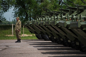 шойгу: боевая готовность российских баз в киргизии и таджикистане будет повышена