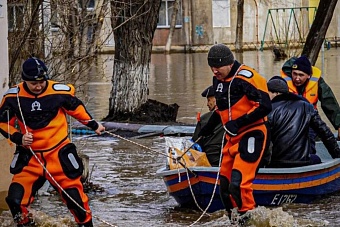 в казахстане более 30 тыс. семей пострадавших от паводков получили единовременную выплату в размере $839