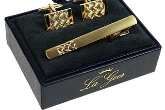 госслужащим узбекистана запретили принимать подарки дороже 1,2 млн сумов ($105) 