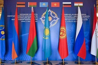 министры обороны одкб в эти минуты обсуждают в минске подготовку к предстоящим совместным учениям