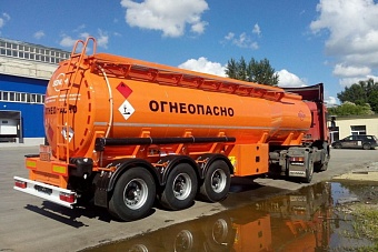 Казахстан продляет запрет на вывоз нефтепродуктов автотранспортом