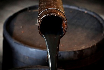 Азербайджан будет поставлять в Таджикистан сырую нефть на переработку 